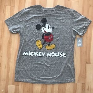 NWT Disney Classic Mickey Mouse T-shirt Men Size L